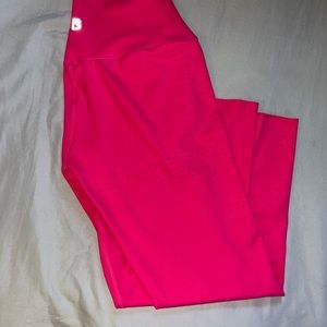 Buff bunny hot pink leggings